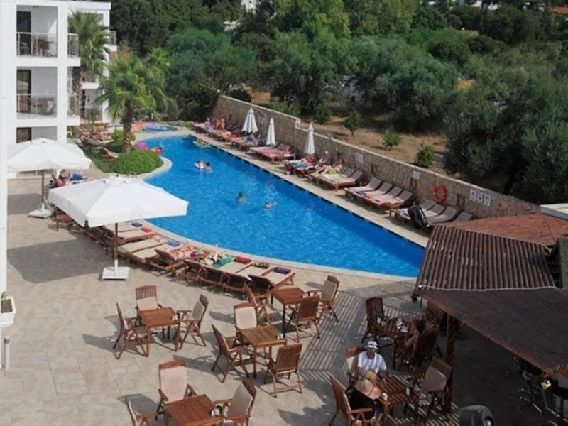 Queen Residence By Important Group Travel Bodrum Aparthotel